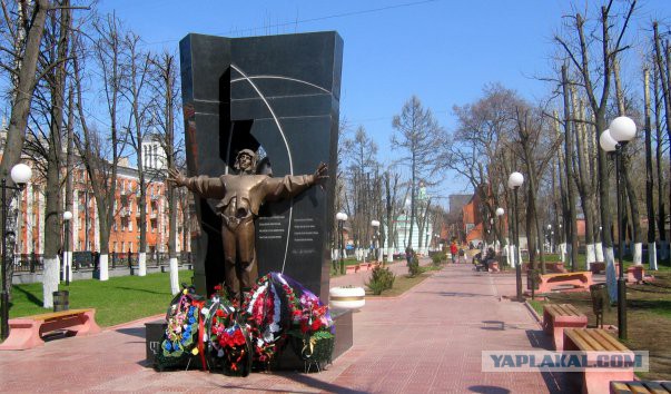 Техника Чернобыля:  БТР и БРДМ