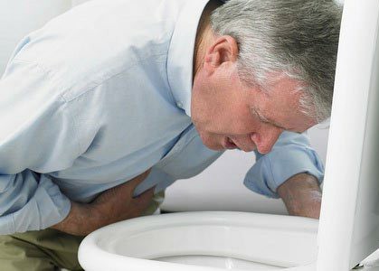 Прячьте ваших женщин! Депутат "бровки и ноготочки" поздравил женщин с 8 марта