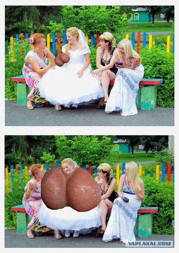 Хвастается.