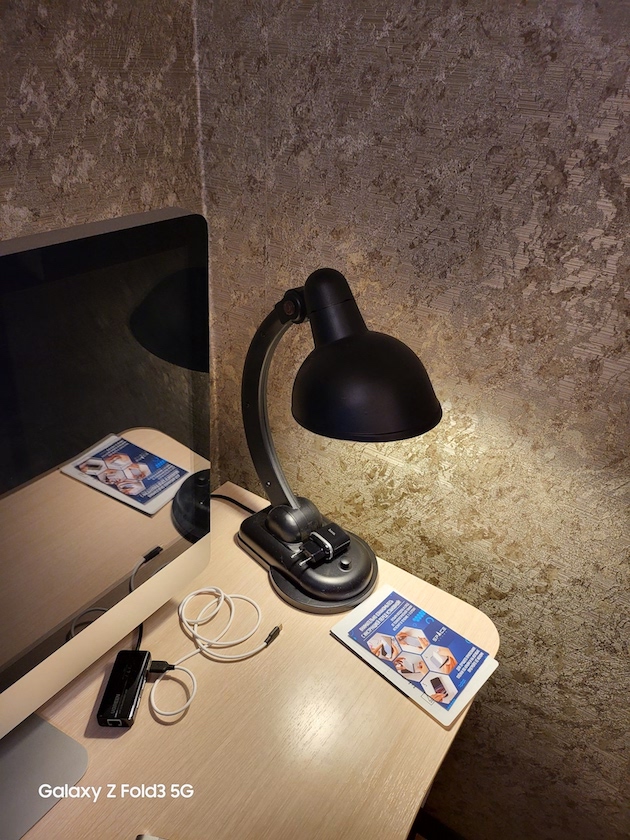 Настольные лампы и бра из СССР