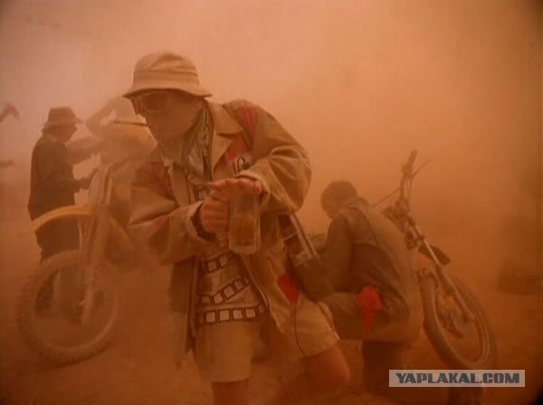 Песчаная буря смела российских тусовщиков на Burning Man в штате Невада, США
