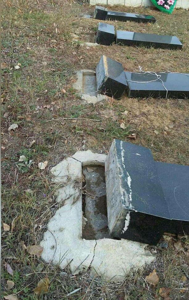 Под Волгоградом двое детей разгромили восемь памятников на "Аллее памяти"