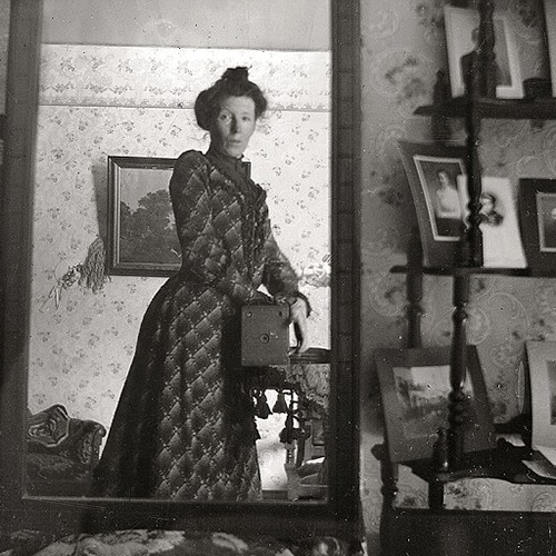 История в фотографиях