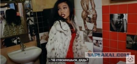 Женщина призналась, что мочится, принимая душ, и вызвала дебаты в интернете