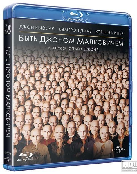 Художник из Мексики рисует картины с помощью марионетки