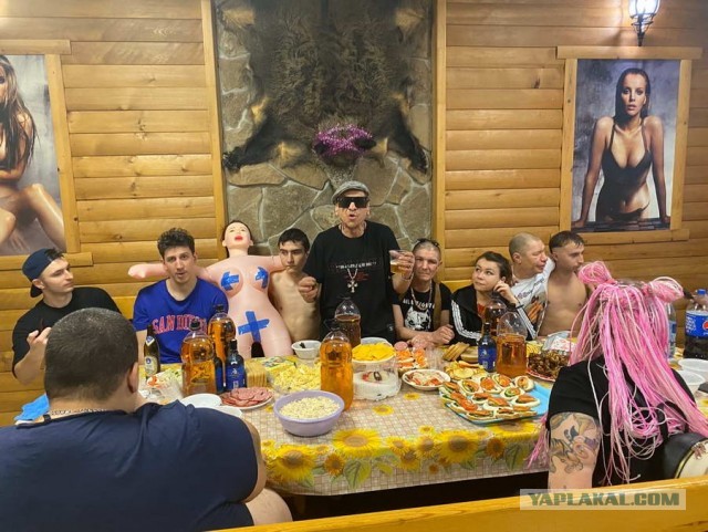 Чудики из социальных сетей 04.04.21