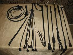 Отец воспитывает дочерей