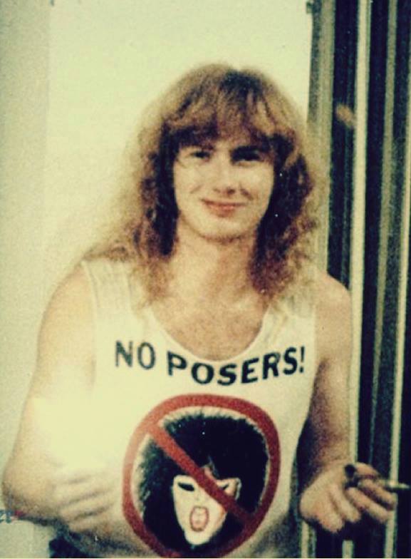 Попался на глаза плакат Manowar