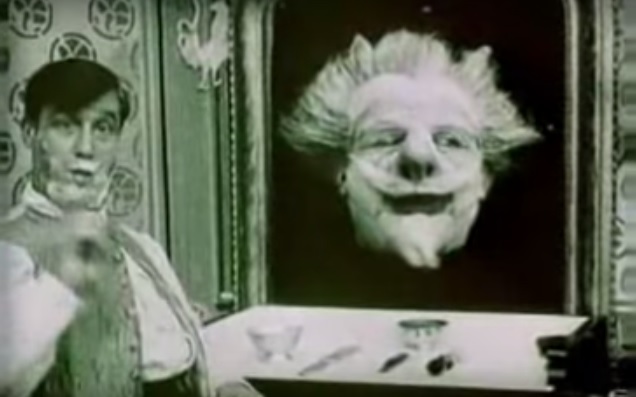 9 старинных фильмов ужасов, которые пугают не хуже