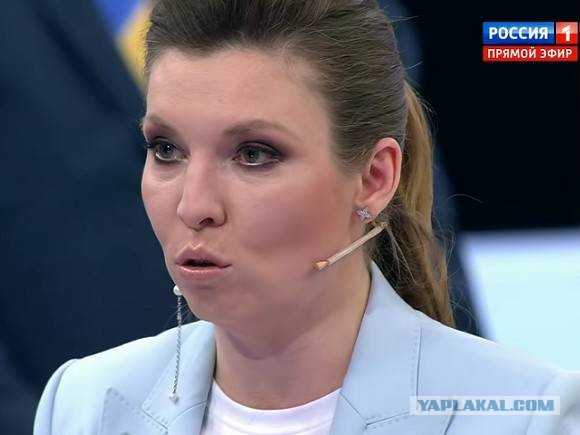 На какую ведущую вы посматриваете, если случайно прошли мимо телека?