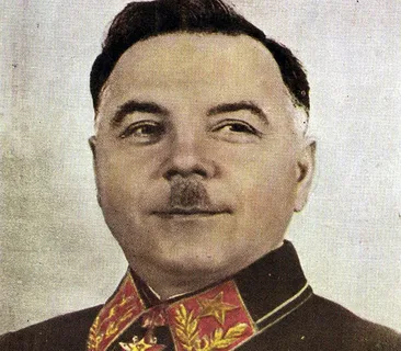 6 августа 1925 года на своей даче под Одессой застрелен 44-летний Григорий Котовский