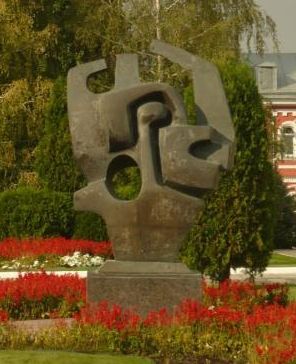Народное творчество в Саратове: дюймовочка ужаса
