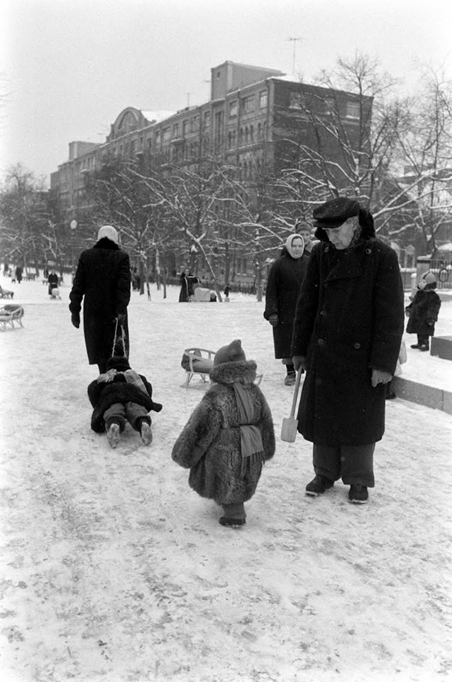 Зимние забавы москвичей