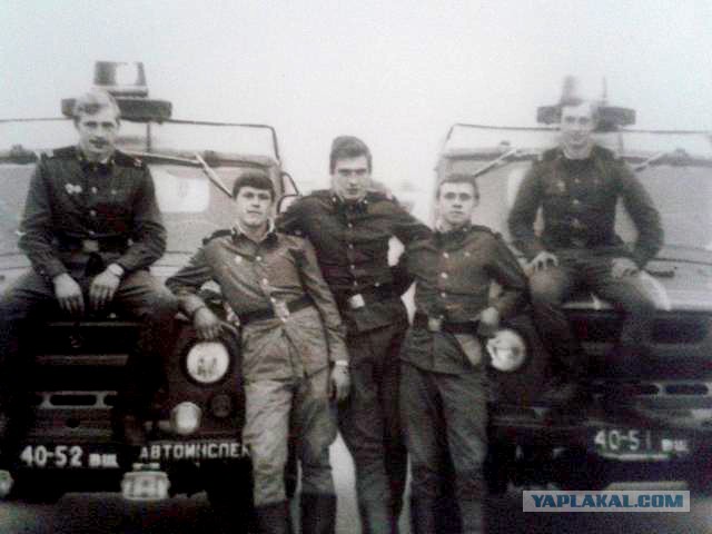 А давайте в честь праздника, выкладывать свои армейские фотки уважаемые яповцы