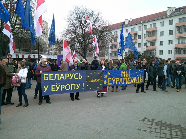 Как переменчива любовь и друзья