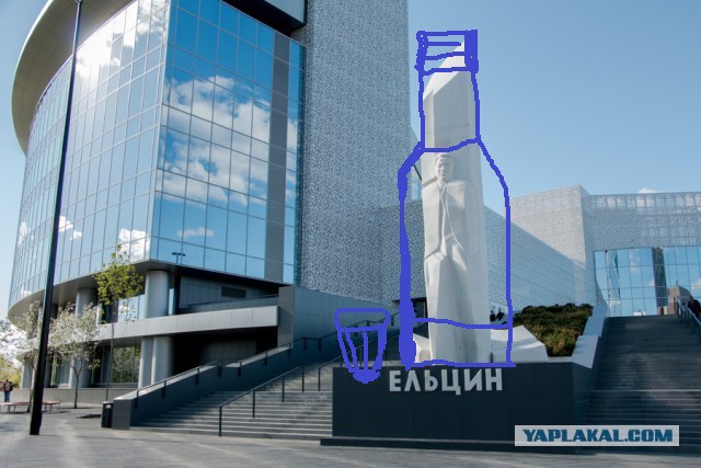Иван Грозный, за жестокость прозванный Васильевичем.