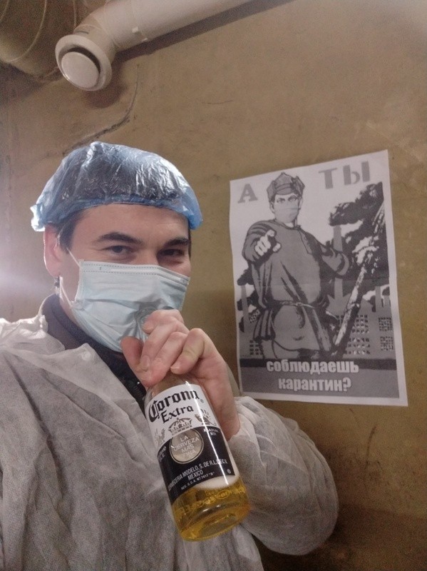 В Новосибирске неадекват так устал сидеть дома на карантине, что взял нож, ворвался в пивнушку и начал там всех кромсать