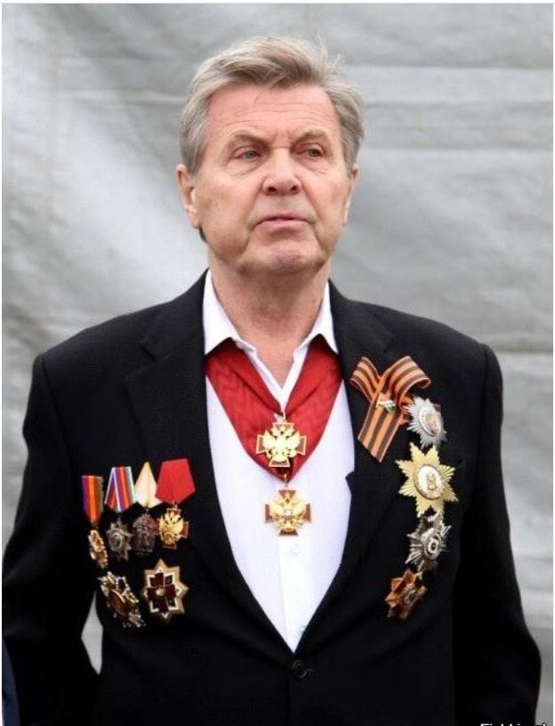 Лев Лещенко призвал к поиску национальной идеи