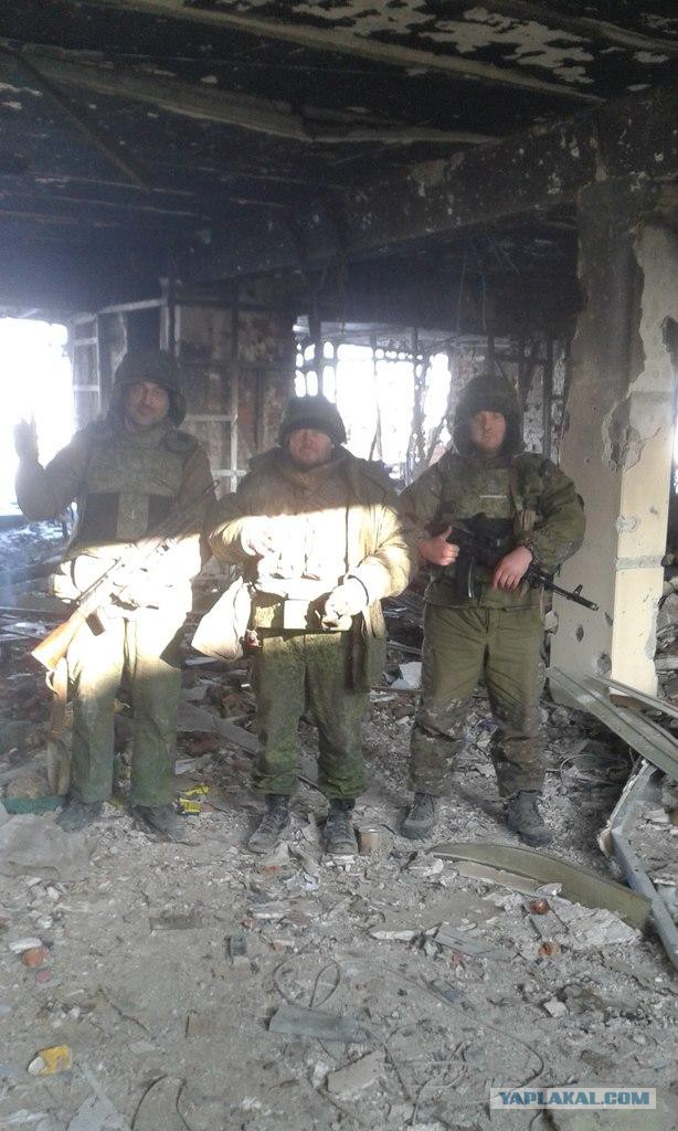 Зачистка аэропорта от войск украинских ВС