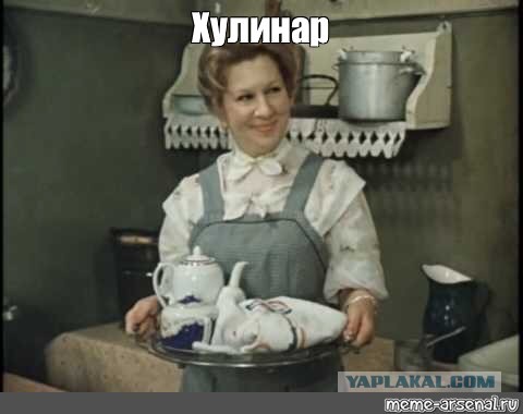 Юный кулинар приготовил себе завтрак