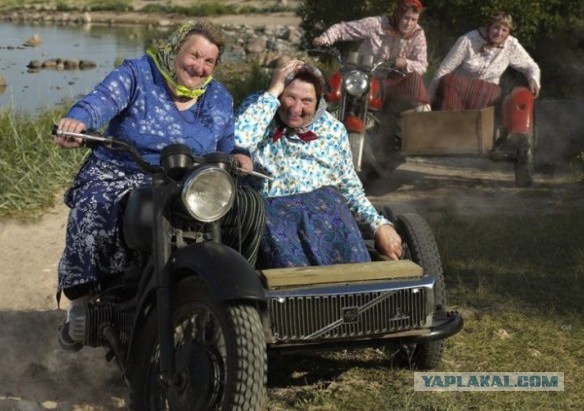 Мотоциклы в деревне