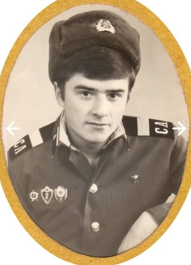 Ну что, с Днём Советской Армии и Военно-Морского Флота!