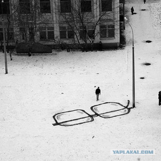 Наскрёб с древней флешки картинки.