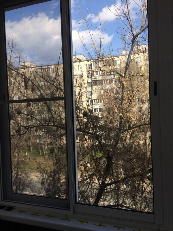 Предлагаем остекление и отделку балконов и лоджий в г. Москве и Московской области