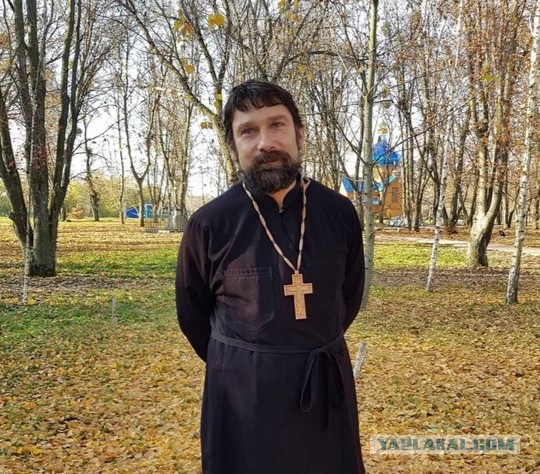 В Мордовии проводят служебную проверку в отношении священника, отказавшегося освящать внедорожник местного депутата