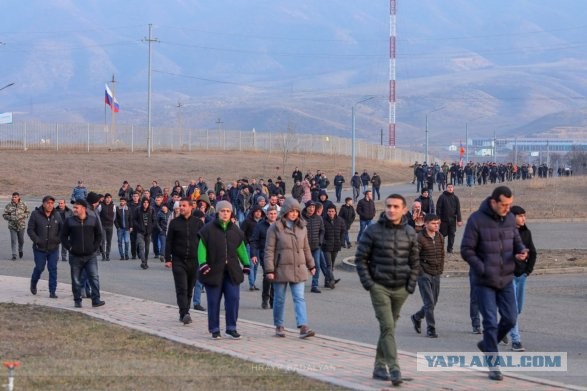 Армяне угрожают российским миротворцам