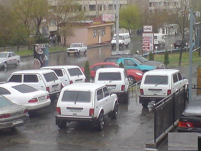 В Лос-Анджелесе начали появляться русские машины