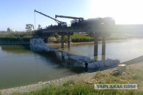 Разрушение Северо-крымского канала