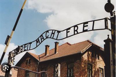 В Германии вводят Bezahlkarte für Flüchtlinge
