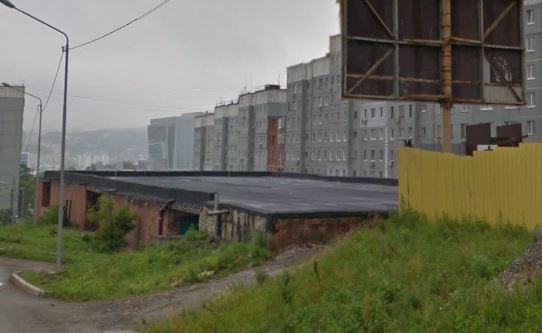 Сгорели 22 машины на парковке. Владивосток
