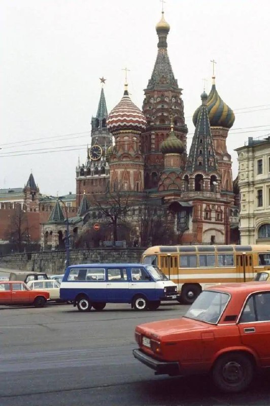 Москва и москвичи. Двадцатый век. 03.12.24