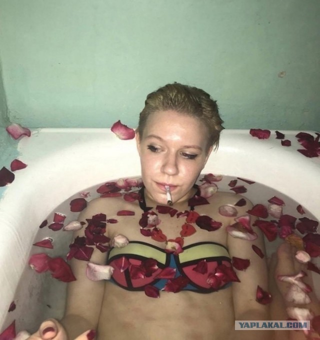 Танька, фоткай, я позирую!
