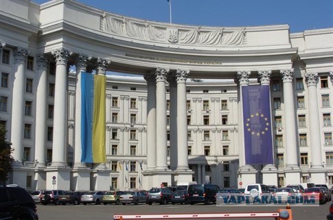 Киев обсуждает размещение американских ПРО