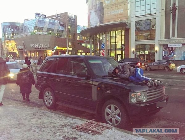 Люди из социальных сетей