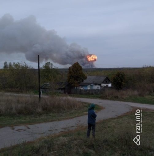 В Рязанской области эвакуируют села и деревни из-за пожара на складе боеприпасов Минобороны