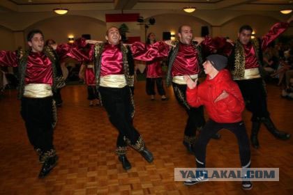 Сделайте, чтобы я танцевал с мужиком