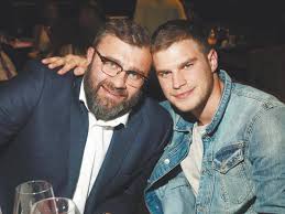 Пореченков "Я бы сам пошел добровольцем...но снят с воинского учёта."