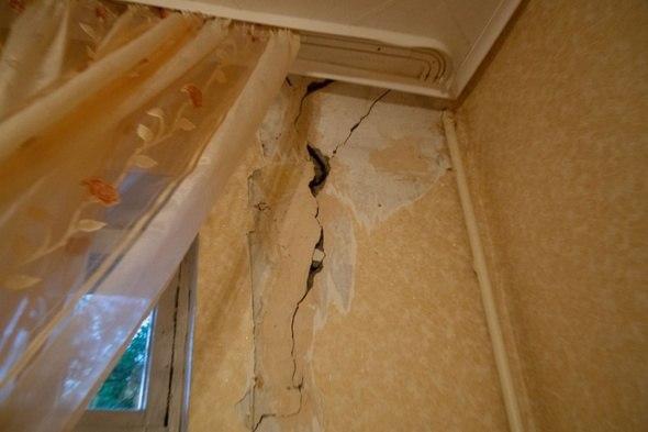 Жители Уфы объявили голодовку и легли под технику из-за строительства 34-этажного дома в одном из дворов