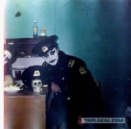 Фотожаба: Готичные супер перцы жгут!
