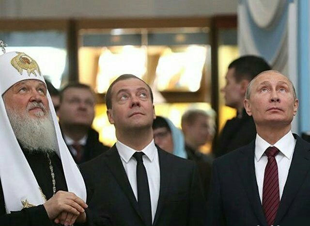 Медведев пообещал не поднимать налоги в ближайшие шесть лет