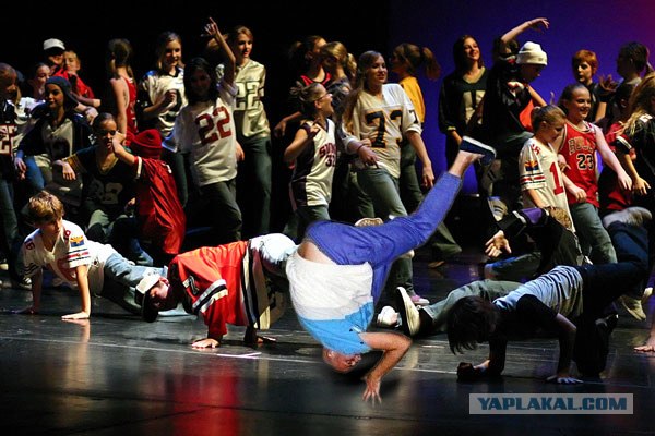 Фотожаба: ...как будто он не пьяный