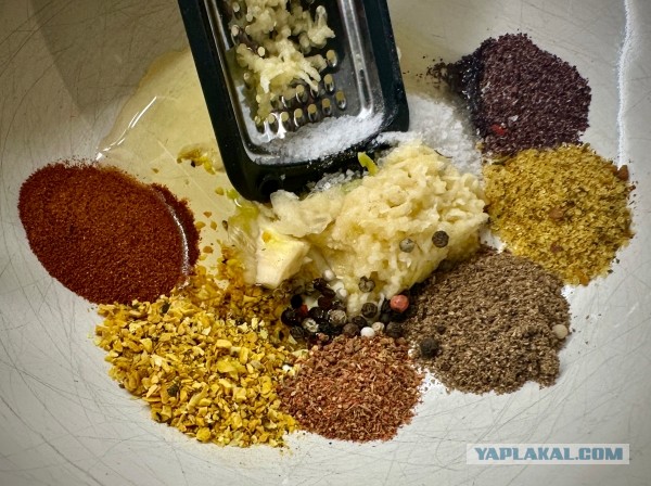Буженина свинская, запеченная в духовке? Нет ничего проще!
