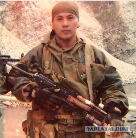 Боец СОБРа погиб при задержании преступников в Петербурге