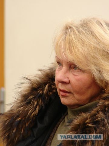 Учительница избила первоклассницу за рисунок