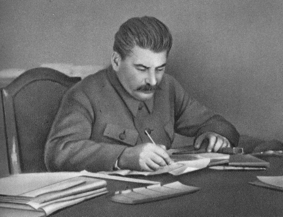 Листая классиков