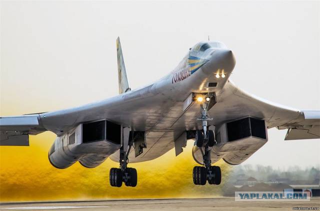 Ту-160